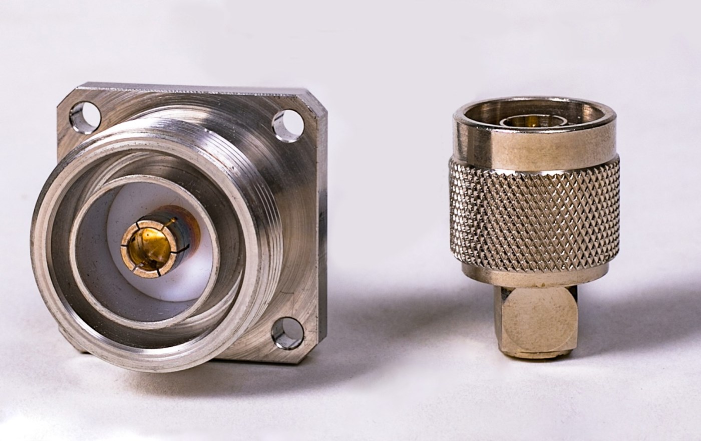 ארניר א.ת תקשורת בע"מ